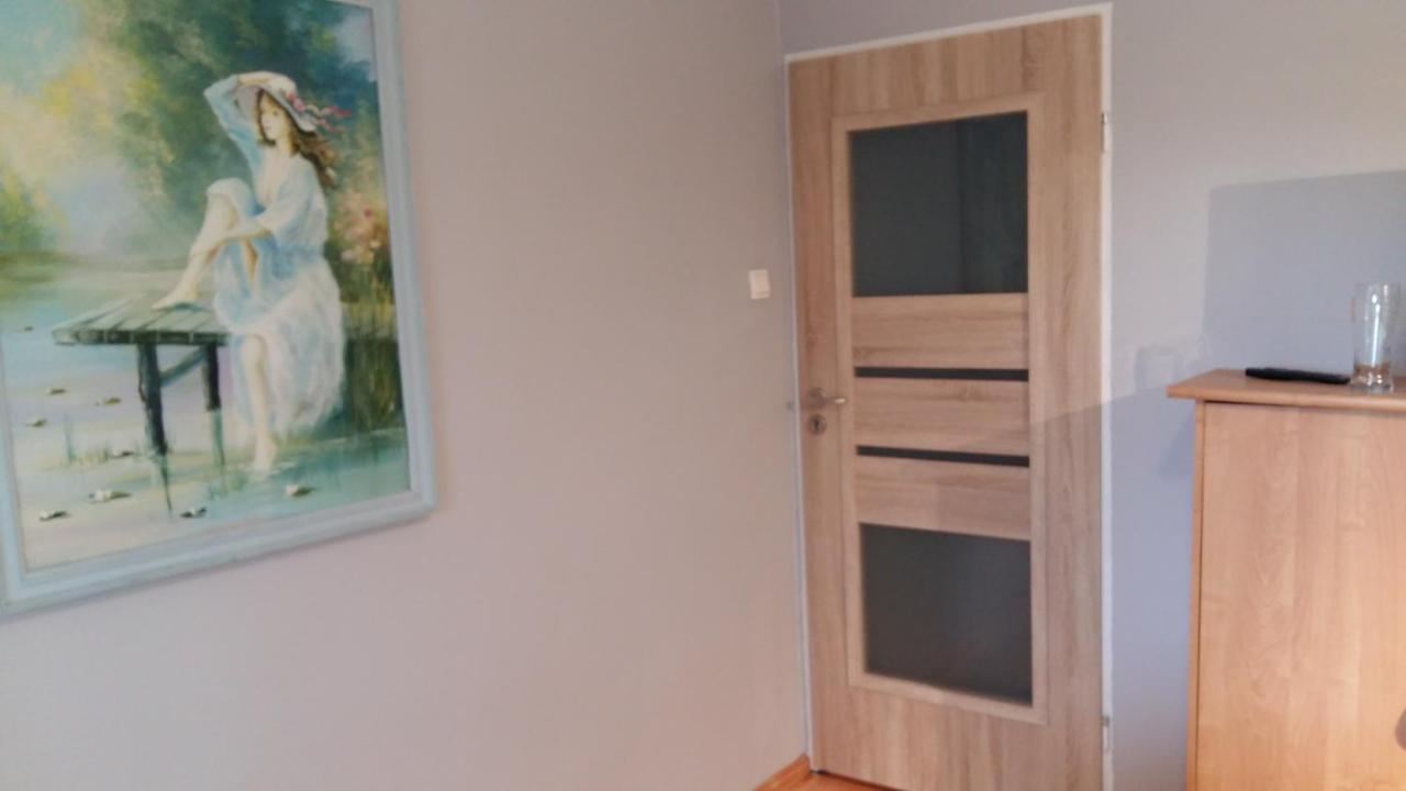 Pensjonat I Restauracja U Zdzicha Rowy  Exterior foto